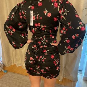 Very elegant and comfy dress
